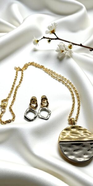 Dupla: Brinco e Colar